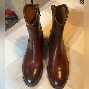 FRYE Melissa Button Short Bootie Size 6